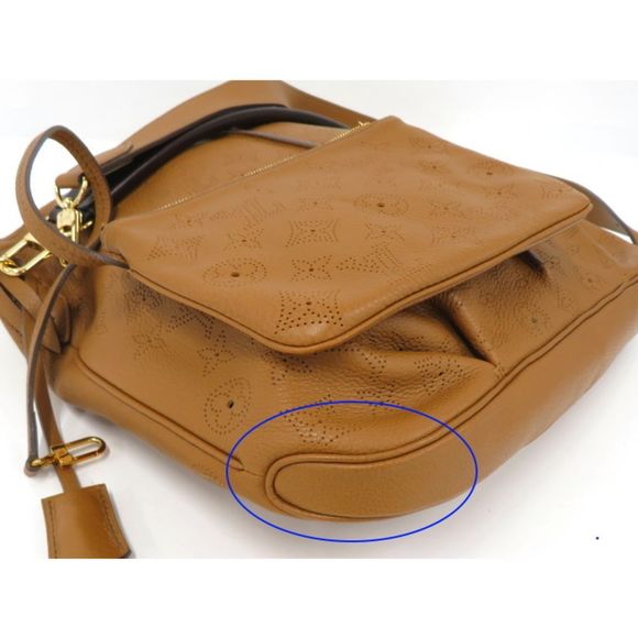 Louis Vuitton Selene PM 2 Way Handbag Monogram Mahina Leather Caramel Brown - Picture 4 of 10